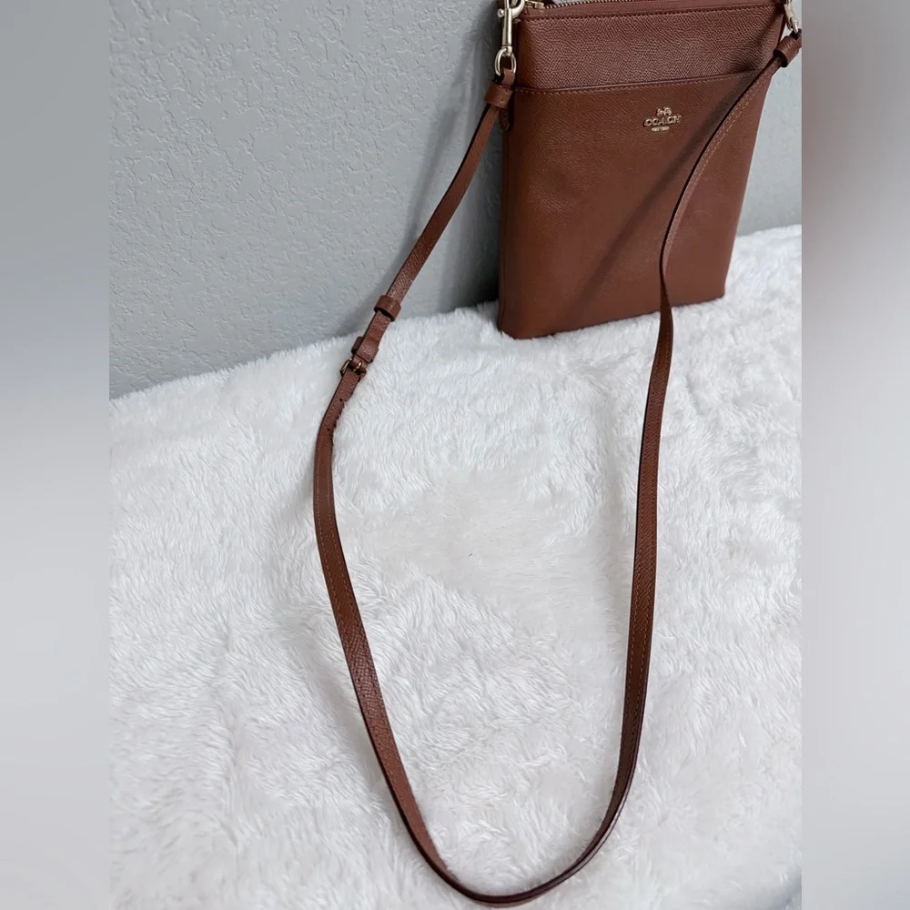 Coach Tan Leather Crossbody Bag with Gold Hardware - Picture 8 of 8